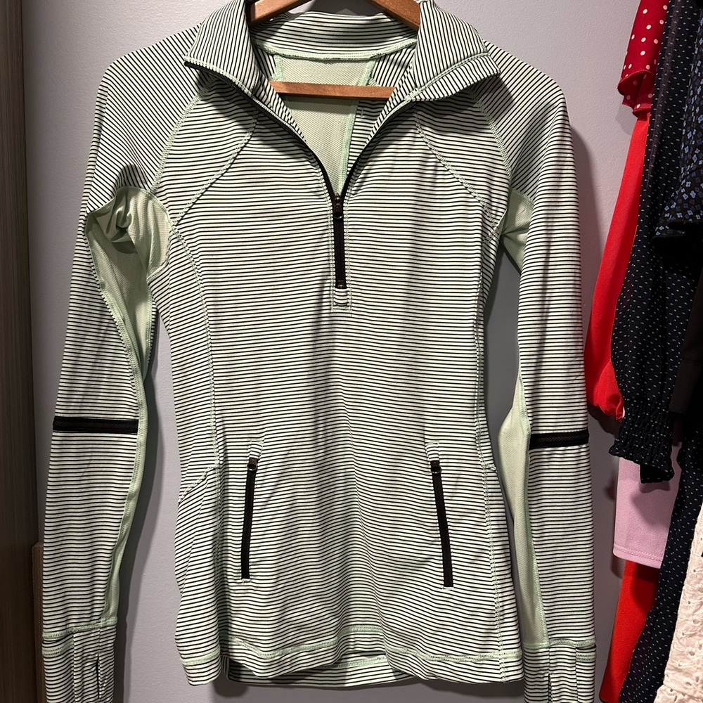 Mint and black lululemon long sleeve shirt